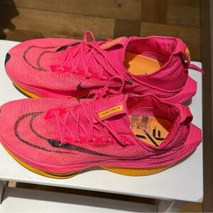 Nike Alphafly 2 Women size 10